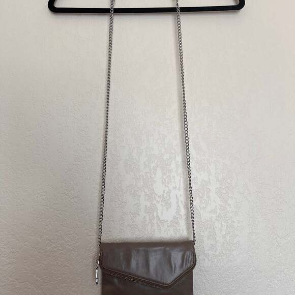 NWT Hobo International Daria Leather Fold-Over Crossbody Clutch Bag - Picture 3 of 5